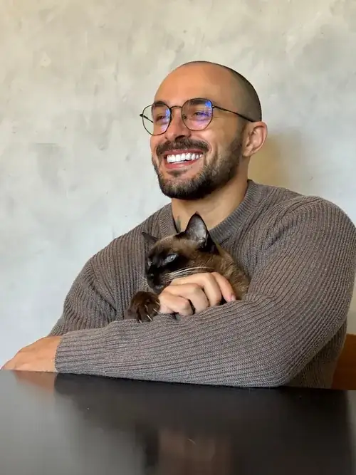 Dr. Gabriel Motta, médico-veterinário.